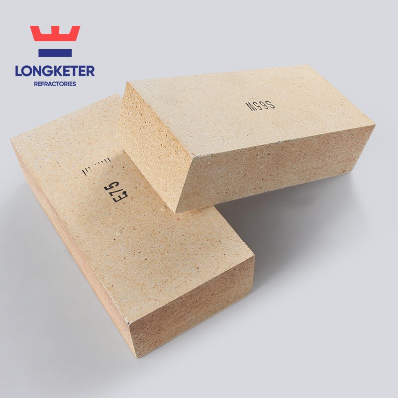 Ohnivzdorné cihly s vysokým obsahem oxidu hlinitého